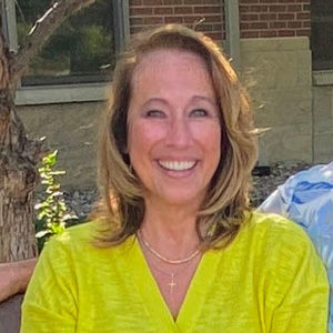 Meet your Posher, Lori